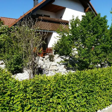Apartament Udo Und Stefani Laux *